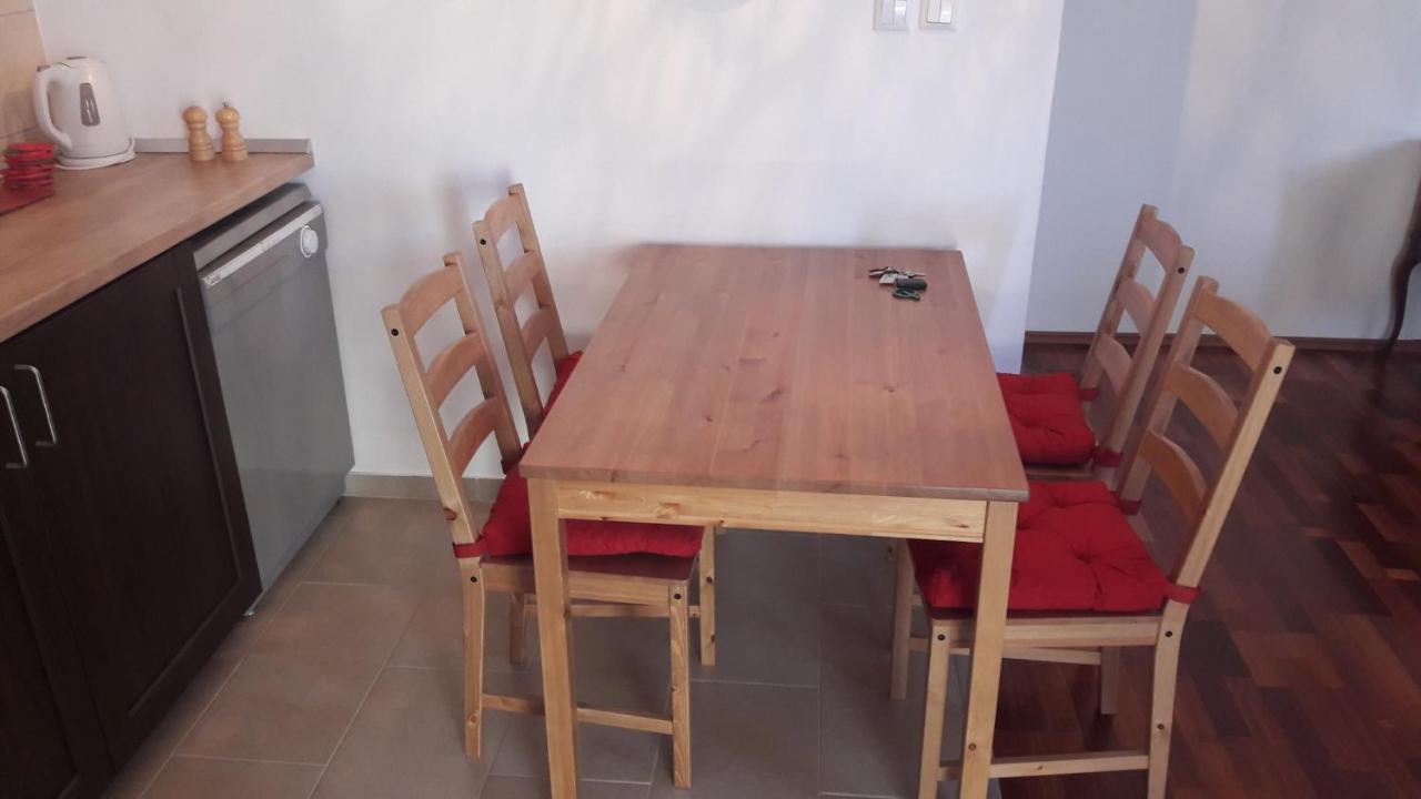 Apartment Lana Trogir Bagian luar foto