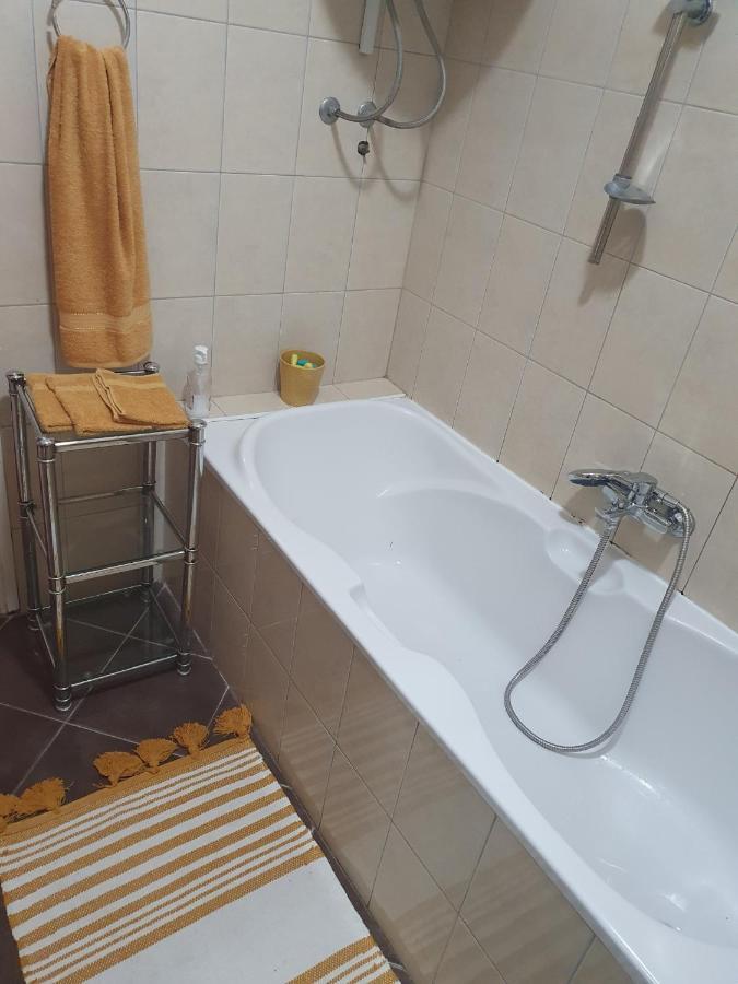 Apartment Lana Trogir Bagian luar foto