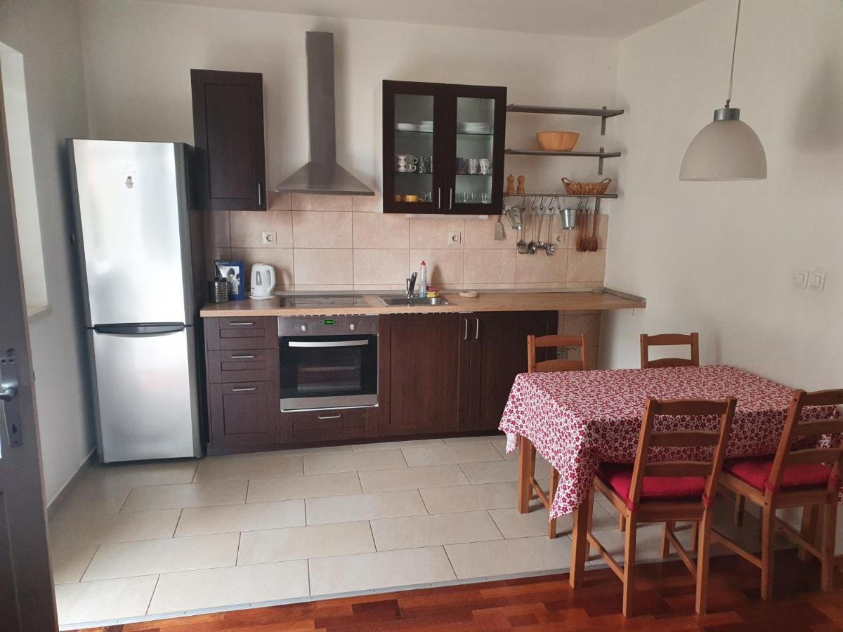 Apartment Lana Trogir Bagian luar foto