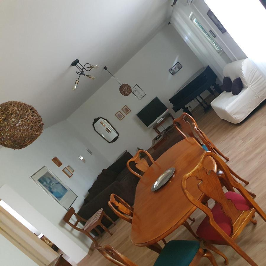 Apartment Lana Trogir Bagian luar foto