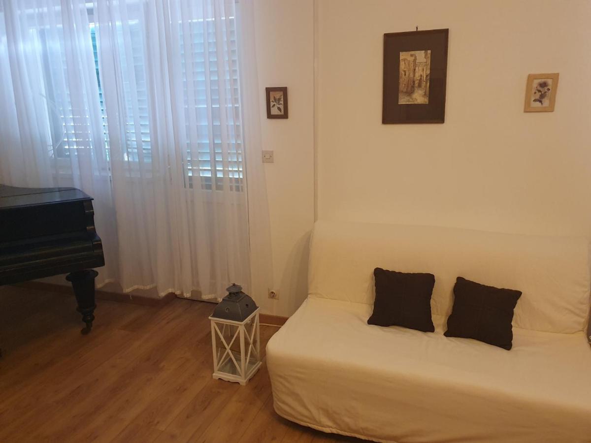Apartment Lana Trogir Bagian luar foto